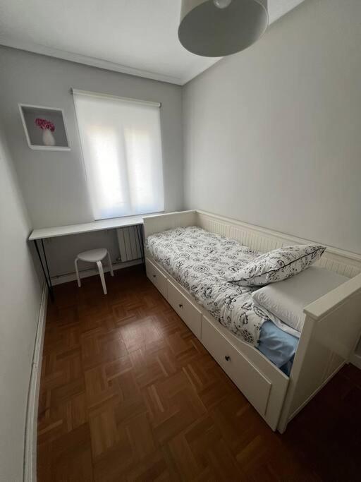 Апартаменты Piso Acogedor Cerca Del Centro. Бургос Экстерьер фото